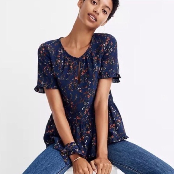 Madewell Tops - Madewell silk stanza ruffle top moonless floral